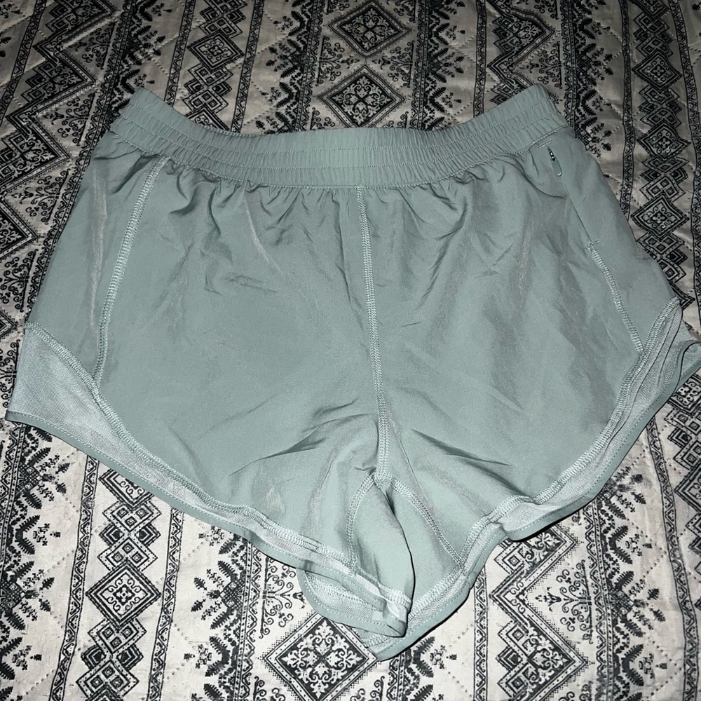 Athletic shorts